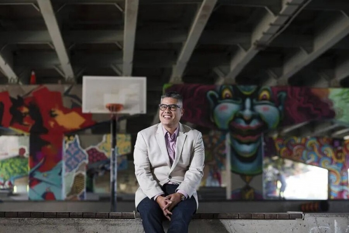 开云体育下载-西蒙斯到底是不是有病？