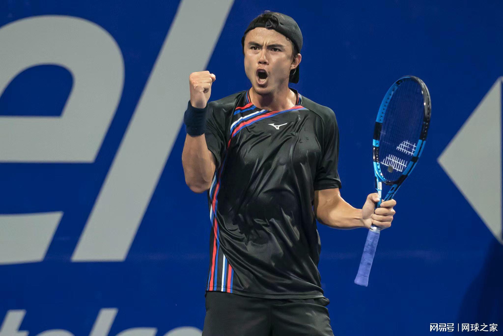 开云-张之臻2025世界排名连续下跌，和其他六人上另类榜单