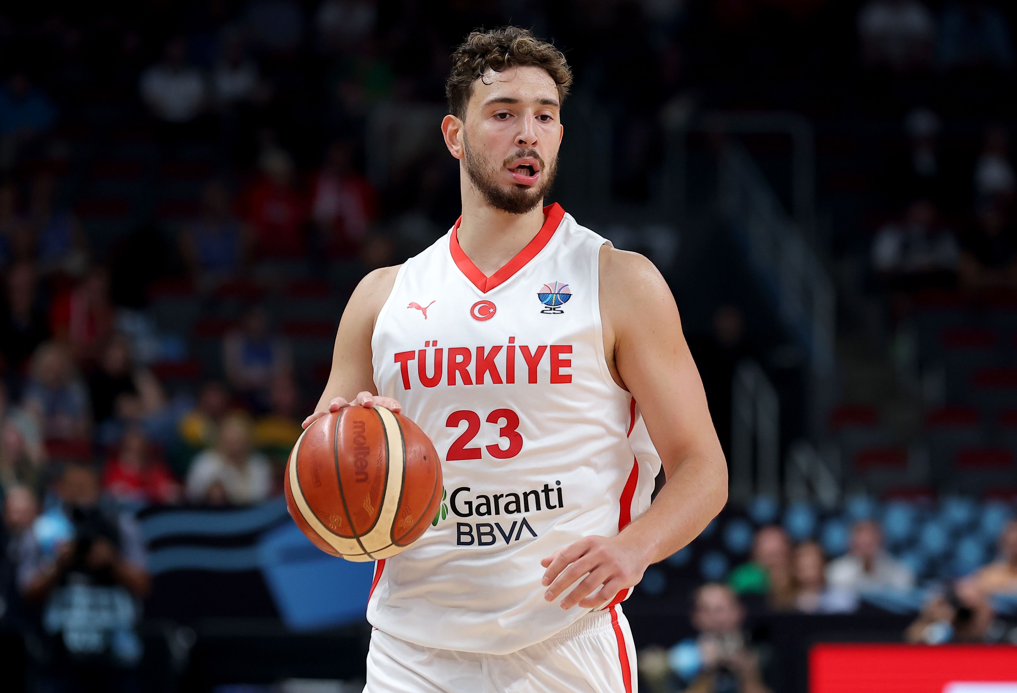 开云登录-申京:希望下一场与球迷一起见证我们的胜利 让我们携手迈进决赛