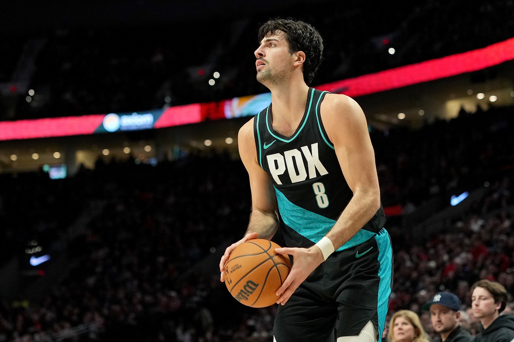 媒体人：没有阿夫迪亚的开拓者 完全有机会去俯冲争状元