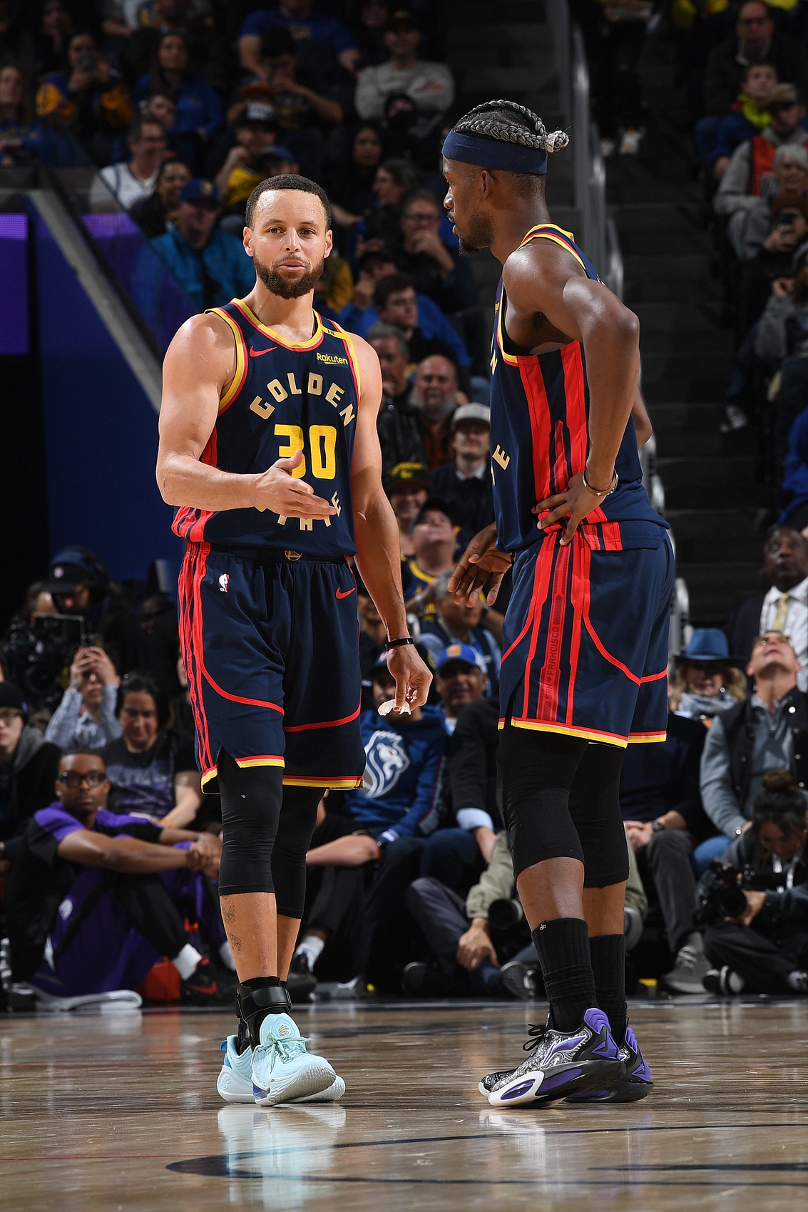 开云APP-不是赢球公式？巴特勒和库里同场砍30+时 勇士0胜3负