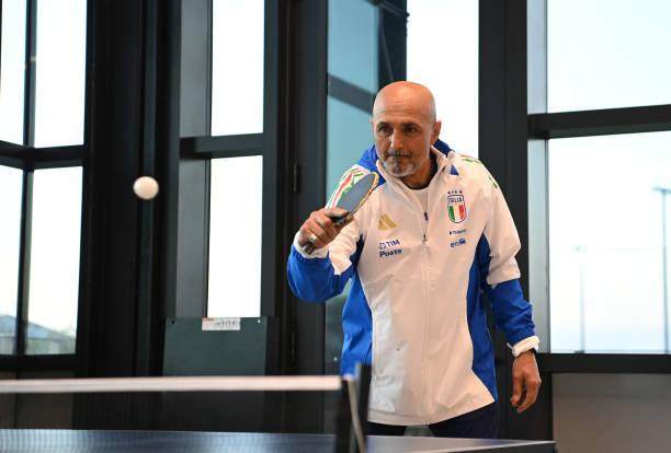 开云在线-意大利队友谊赛搞实验，5场4球的雷特吉是唯一亮点