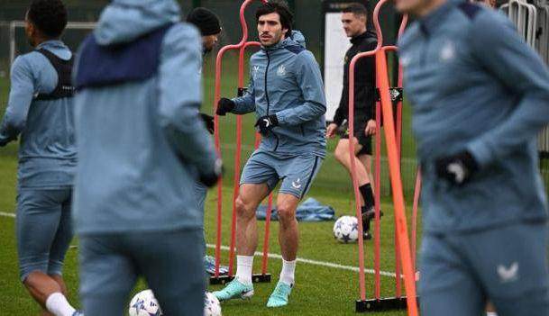 1698327451093045108.jpg 开云在线-【观察】帮助为主惩戒为辅,托纳利认罪获轻判