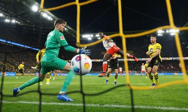 1699179869380095431.jpg 战术幼稚全面溃败 多特对拜仁的悬念只存在于赛前