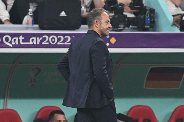 1669943204971012161.jpg 开云在线-从封神到“作”下神坛,弗利克要为德国队的灾难埋单