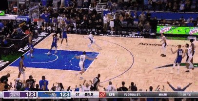 超远三分绝杀魔术！福克斯伤愈复出将国王扛在肩上