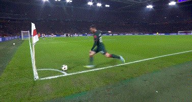 1666816373937041880.gif 开云登录-【欧冠】萨拉赫传射 努涅斯破门 利物浦3比0胜出线